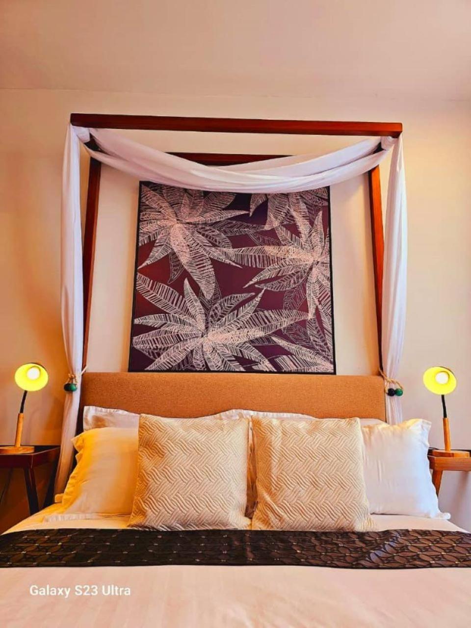 Timurbay By Irish Studio Suite Seaview Wifi Netflix Kuantan Exteriör bild
