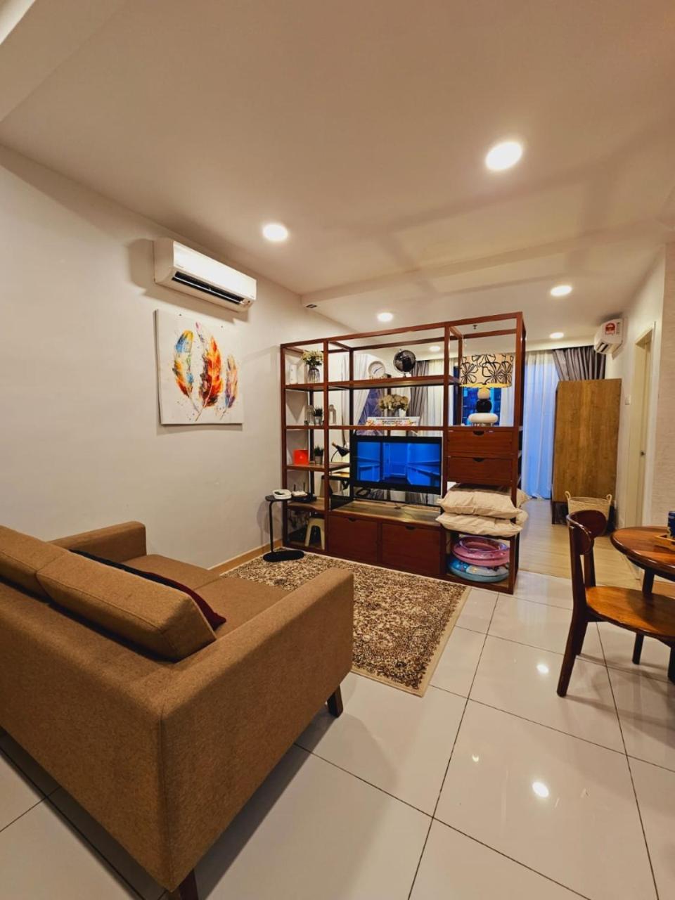 Timurbay By Irish Studio Suite Seaview Wifi Netflix Kuantan Exteriör bild